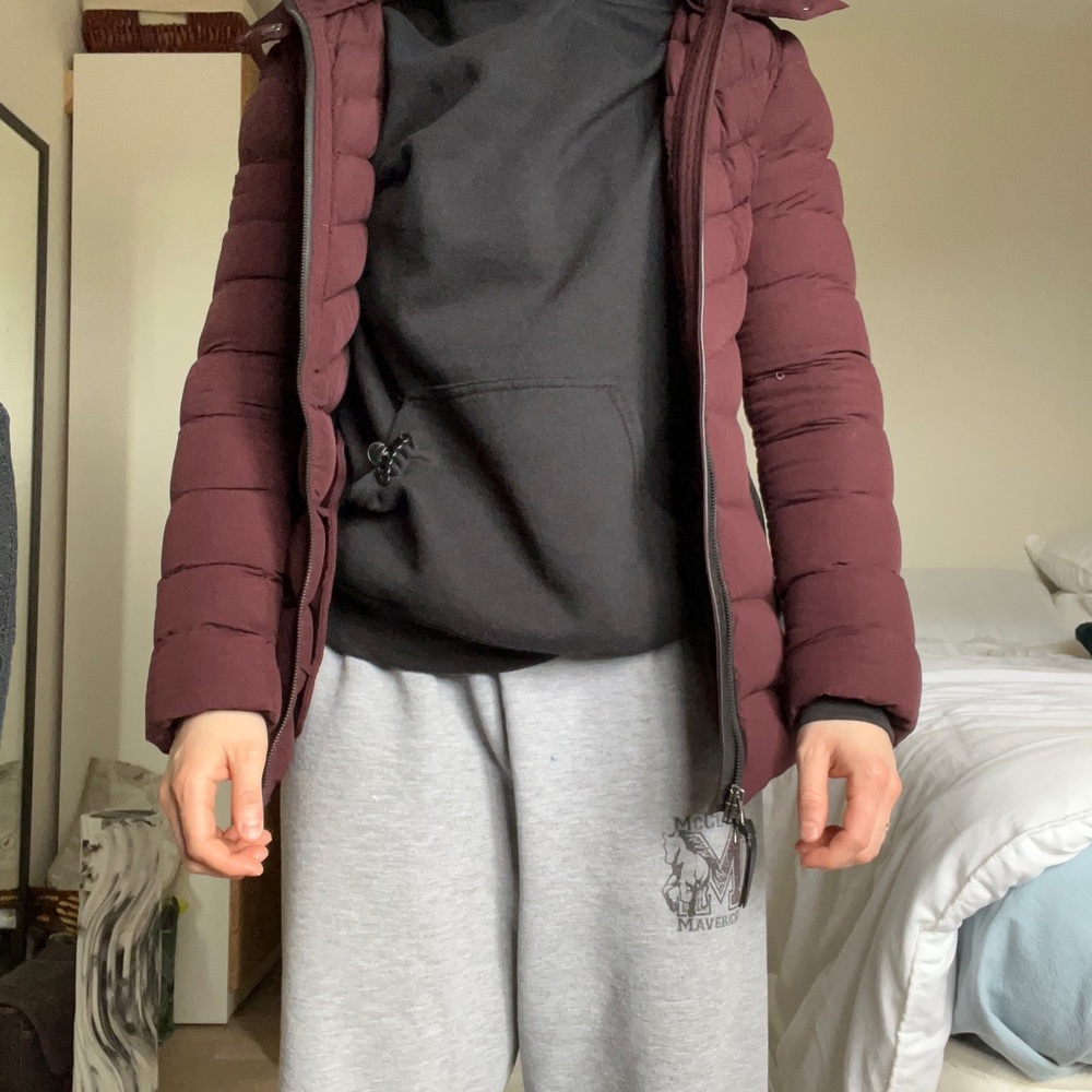 Mackage Burgundy jacket good condition xs - Picture 4 of 5